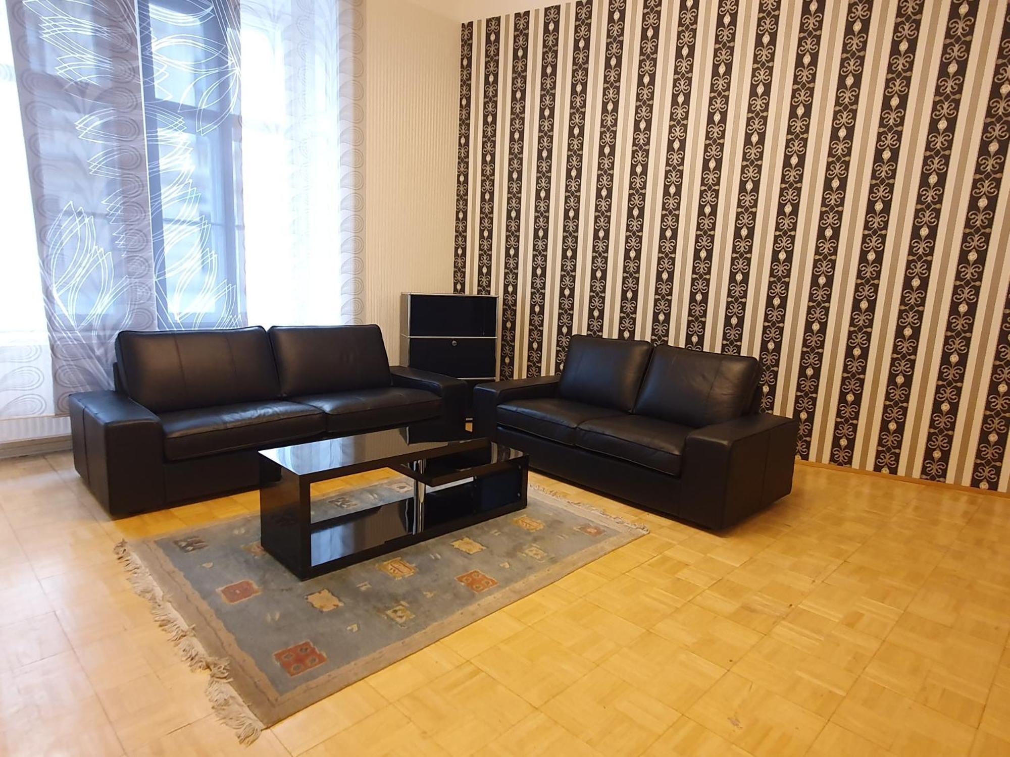 Carlton Suites Bécs Kültér fotó