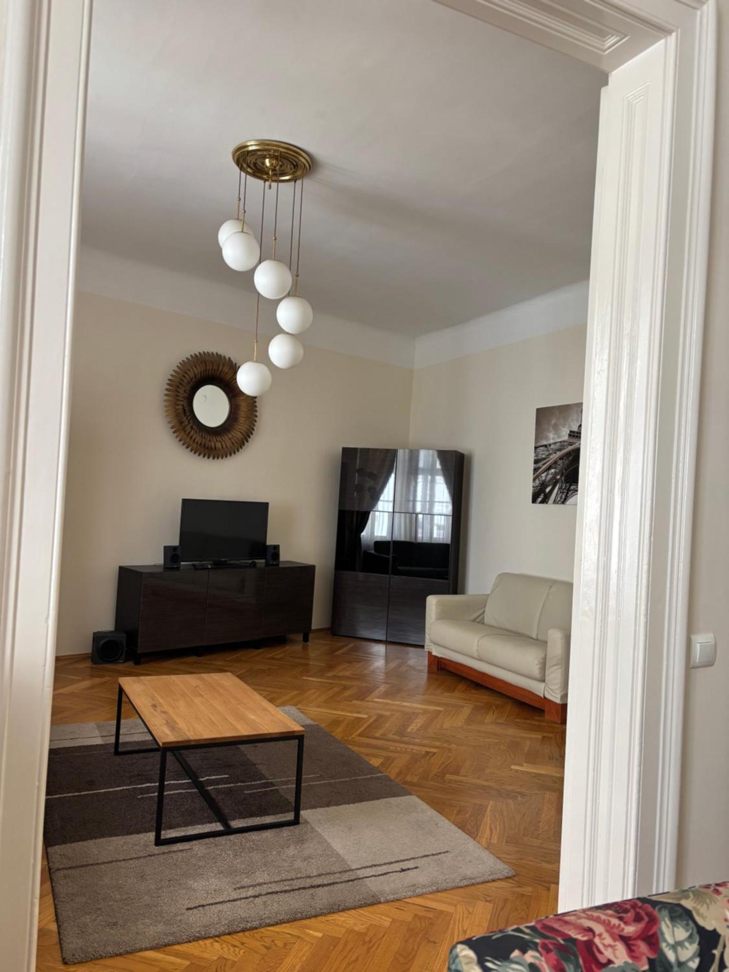 Carlton Suites Bécs Kültér fotó