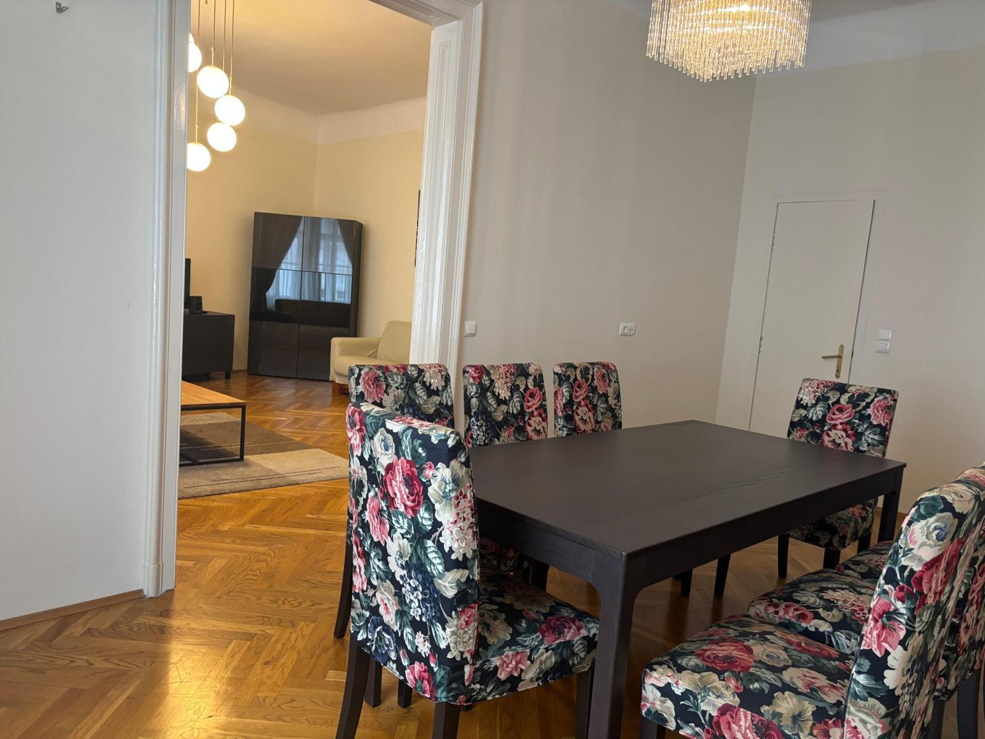 Carlton Suites Bécs Kültér fotó